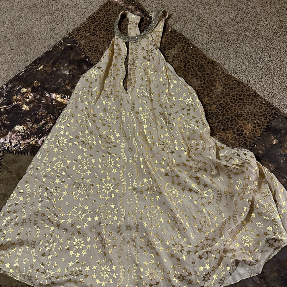 Kimchi Blue Metallic Gold Star Dress Large